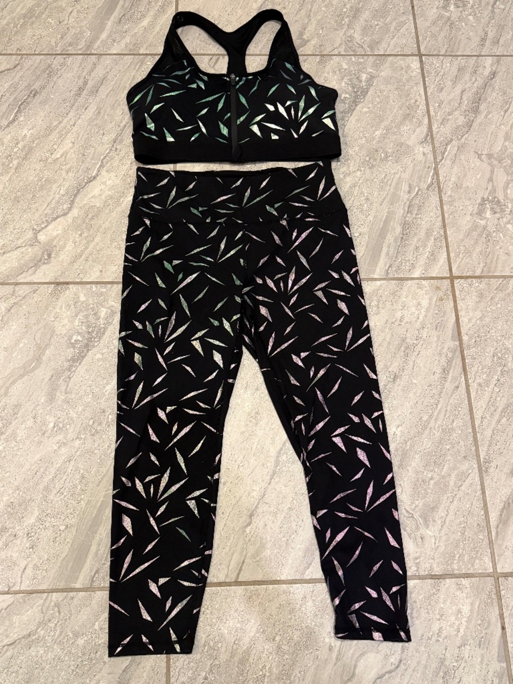 Zyia Leggings and Bra Active Set